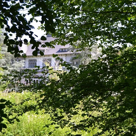 Bed & Breakfast Chateau D'harnoy Yvoir